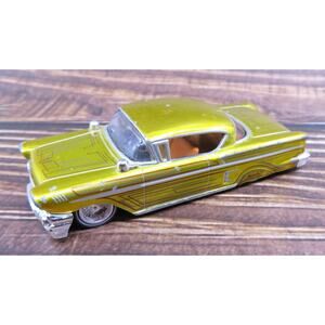 JADA HOMIE ROLLERZ GOLD '58 Chevy Impala LOWRIDER 1/64